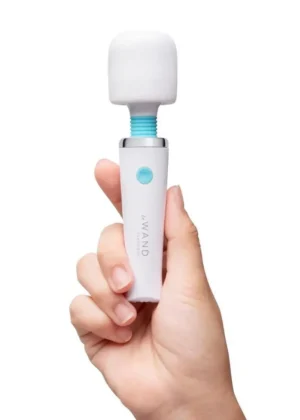 Le Wand Classique Silicone Mini Wand v3